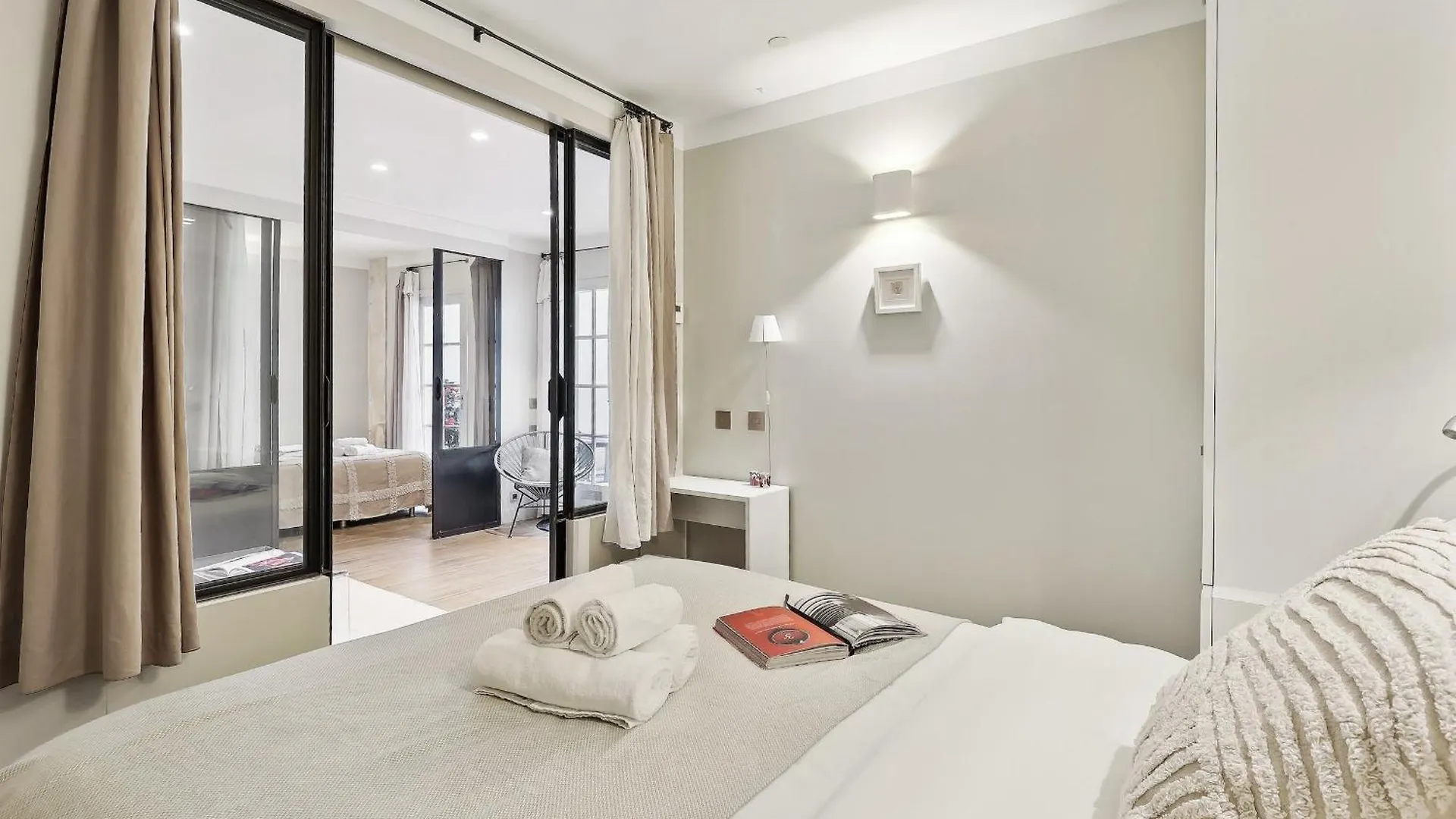 شقة Le Marais & Place Des Vosges - Cityapartmentstay باريس