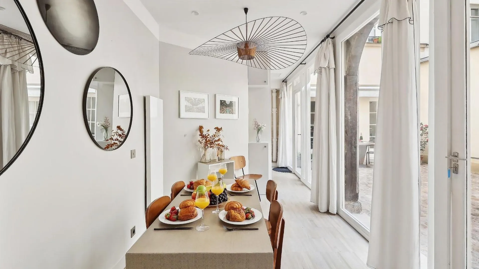 Le Marais & Place Des Vosges - Cityapartmentstay باريس 0*,  فرنسا