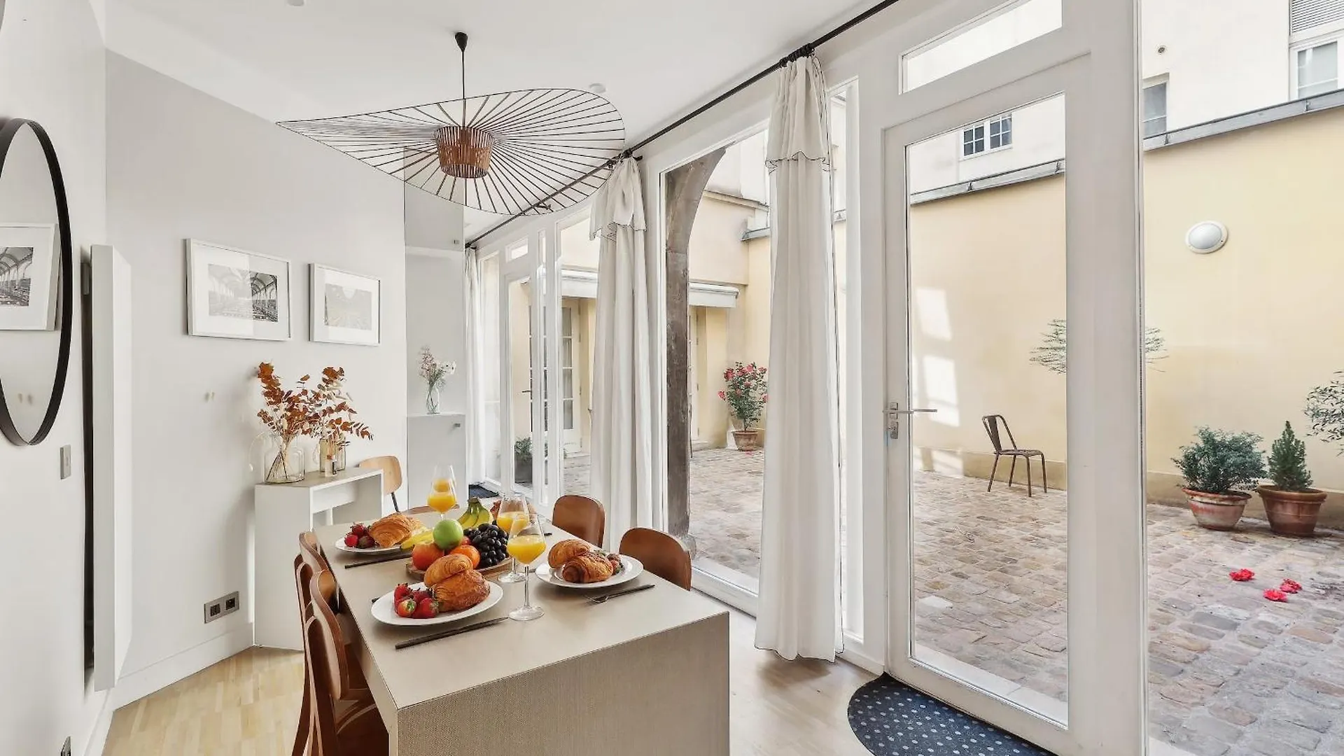 Le Marais & Place Des Vosges - Cityapartmentstay باريس